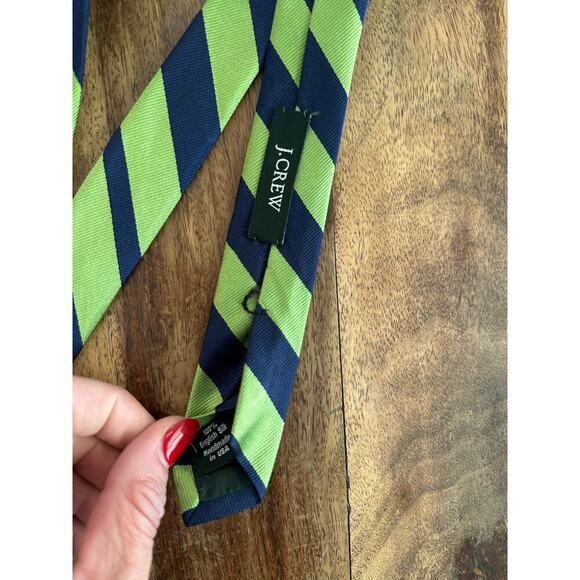 J.Crew Men's Blue & Green Striped Print English 100% Silk Neck Tie - Picture 4 of 5